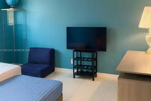 610 NE 12th Ave, Hallandale Beach, FL 33009 - Photo 29