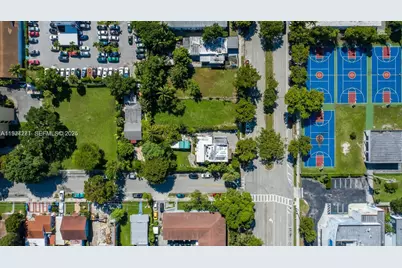 3055 NW 5th Ave, Miami, FL 33127 - Photo 3