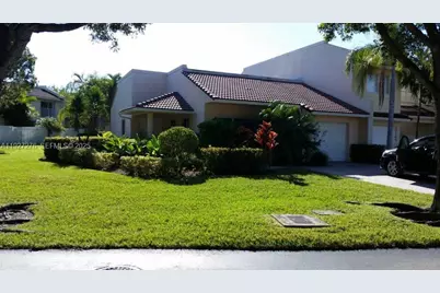 10136 NW 43rd Ter #10136, Doral, FL 33178 - Photo 1