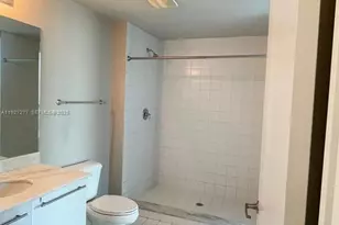 888 Biscayne Blvd, Miami, FL 33132 - Photo 7