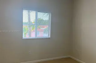 3427 W 80th St, Hialeah, FL 33018 - Photo 9