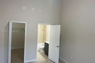 3427 W 80th St, Hialeah, FL 33018 - Photo 15