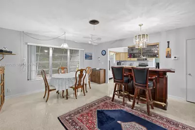 131 SW 58th Ave, Plantation, FL 33317 - Photo 15