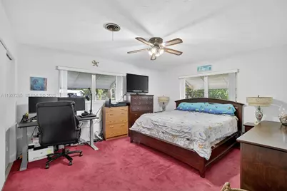 131 SW 58th Ave, Plantation, FL 33317 - Photo 37