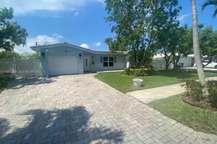 1641 NW 9th St, Boca Raton, FL 33486 - Photo 1