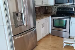 7557 Granville Dr, Tamarac, FL 33321 - Photo 9