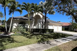 2922 Medinah, Weston, FL 33332 - Photo 1