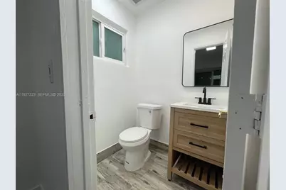4536 SW 24th Ave, Dania Beach, FL 33312 - Photo 9