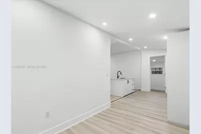 6318 NW 19th Ct, Miami, FL 33147 - Photo 29