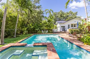 665 NE 120th St, Biscayne Park, FL 33161 - Photo 17