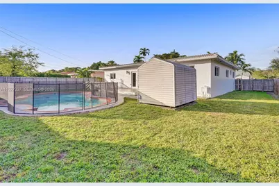 1102 Meadowlark Ave, Miami Springs, FL 33166 - Photo 65