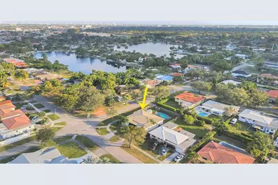 1102 Meadowlark Ave, Miami Springs, FL 33166 - Photo 69