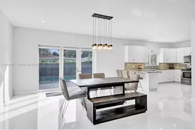 1102 Meadowlark Ave, Miami Springs, FL 33166 - Photo 13