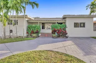 1102 Meadow Lark Ave, Miami Springs, FL 33166 - Photo 3