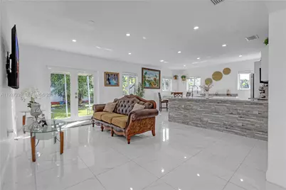 17300 SW 292nd St, Homestead, FL 33030 - Photo 9