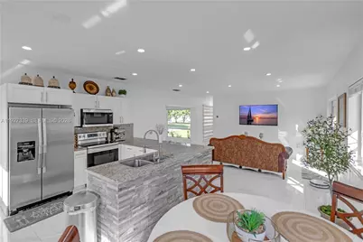 17300 SW 292nd St, Homestead, FL 33030 - Photo 11
