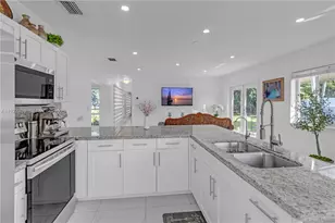 17300 SW 292nd St, Homestead, FL 33030 - Photo 9