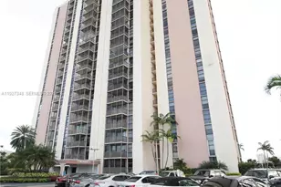 20379 W Country Club Dr, Aventura, FL 33180 - Photo 1