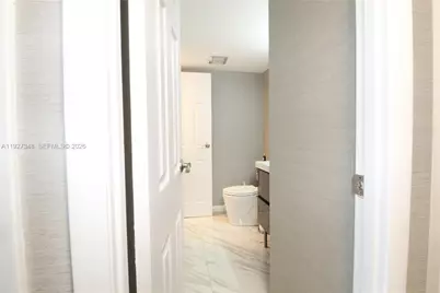 20379 W Country Club Dr #2237, Aventura, FL 33180 - Photo 23