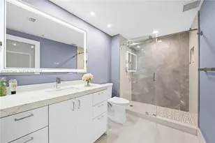 2000 N Bayshore Dr, Miami, FL 33137 - Photo 21