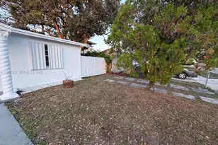 3821 NW 208th St, Miami Gardens, FL 33055 - Photo 5