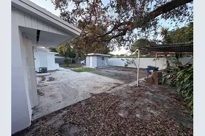 3821 NW 208th St, Miami Gardens, FL 33055 - Photo 21