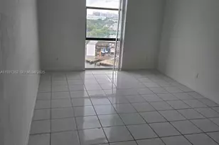 13499 Biscayne Blvd, North Miami, FL 33181 - Photo 5