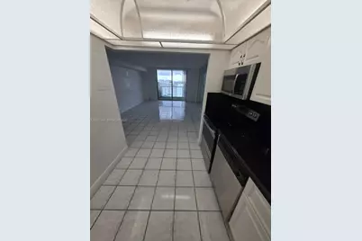 13499 Biscayne Blvd #1204, North Miami, FL 33181 - Photo 3