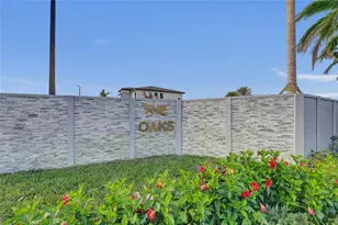 13023 Davie Oaks Dr, Davie, FL 33325 - Photo 55