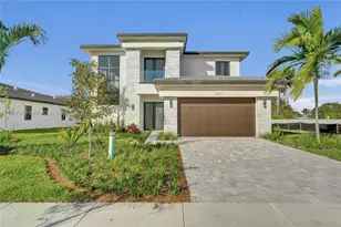 13023 Davie Oaks Dr, Davie, FL 33325 - Photo 1