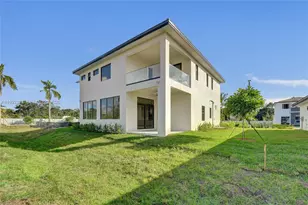 13023 Davie Oaks Dr, Davie, FL 33325 - Photo 51