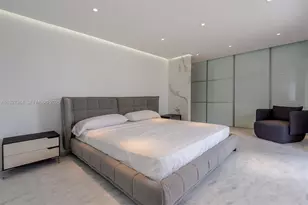 6423 Collins Ave, Miami Beach, FL 33141 - Photo 7