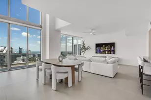 92 SW 3rd St, Miami, FL 33130 - Photo 3
