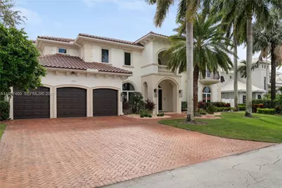 2320 NE 34th Ct, Lighthouse Point, FL 33064 - Photo 3