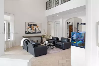 2320 NE 34th Ct, Lighthouse Point, FL 33064 - Photo 9