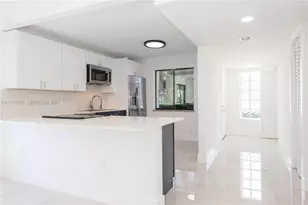 16461 Blatt Blvd, Weston, FL 33326 - Photo 9