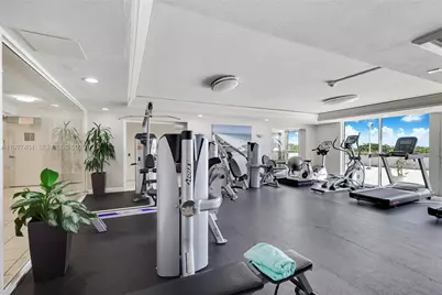 465 Ocean Dr #224, Miami Beach, FL 33139 - Photo 15