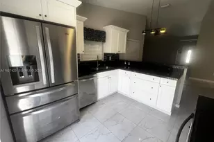 14731 N Beckley Square, Davie, FL 33325 - Photo 11