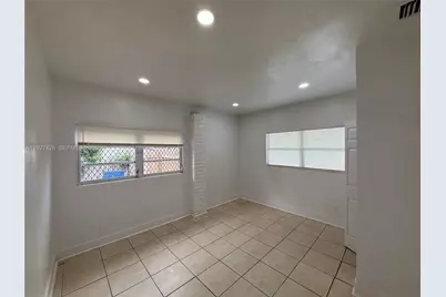 1149 W 26th St, Riviera Beach, FL 33404 - Photo 7