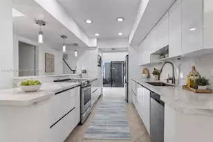 2305 St Andrews Rd, Hollywood, FL 33021 - Photo 9