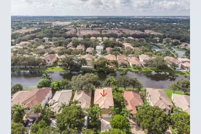 4950 Pelican Mnr, Coconut Creek, FL 33073 - Photo 3