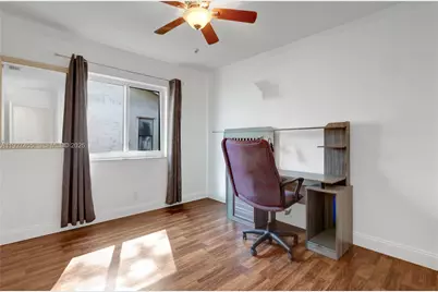 8674 SW 50th St, Cooper City, FL 33328 - Photo 23