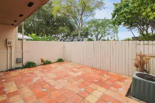 10629 SW 74th Terrace, Miami, FL 33173 - Photo 17