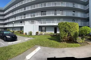 1402 NW 80th Ave, Margate, FL 33063 - Photo 1