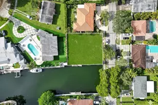 12735 Ixora Rd, North Miami, FL 33181 - Photo 11