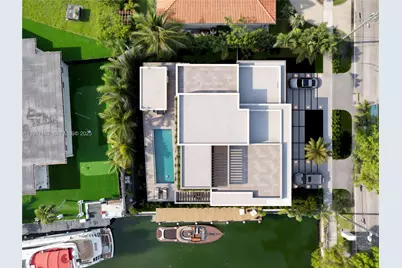 12735 Ixora Rd, North Miami, FL 33181 - Photo 1