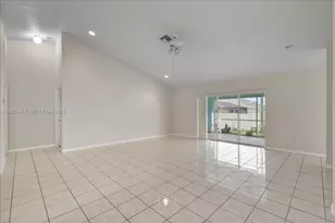 1324 SW 8th Ct, Cape Coral, FL 33914 - Photo 7