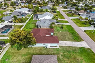 1324 SW 8th Ct, Cape Coral, FL 33914 - Photo 33