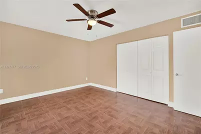 1340 Lincoln Rd #207, Miami Beach, FL 33139 - Photo 15