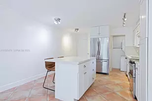 3028 Center St, Miami, FL 33133 - Photo 9